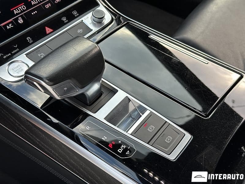 2018 Audi A8 — Miniatură 13