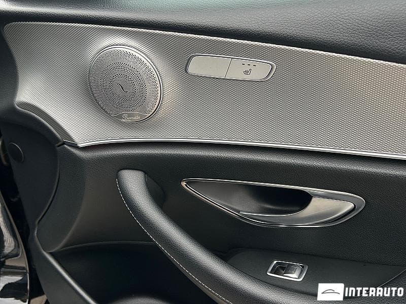 2016 Mercedes E 220 — Miniatură 16