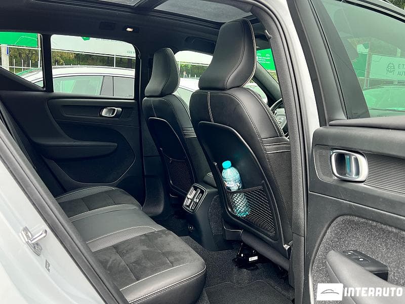 Volvo XC 40 2021 — Миниатюра 20