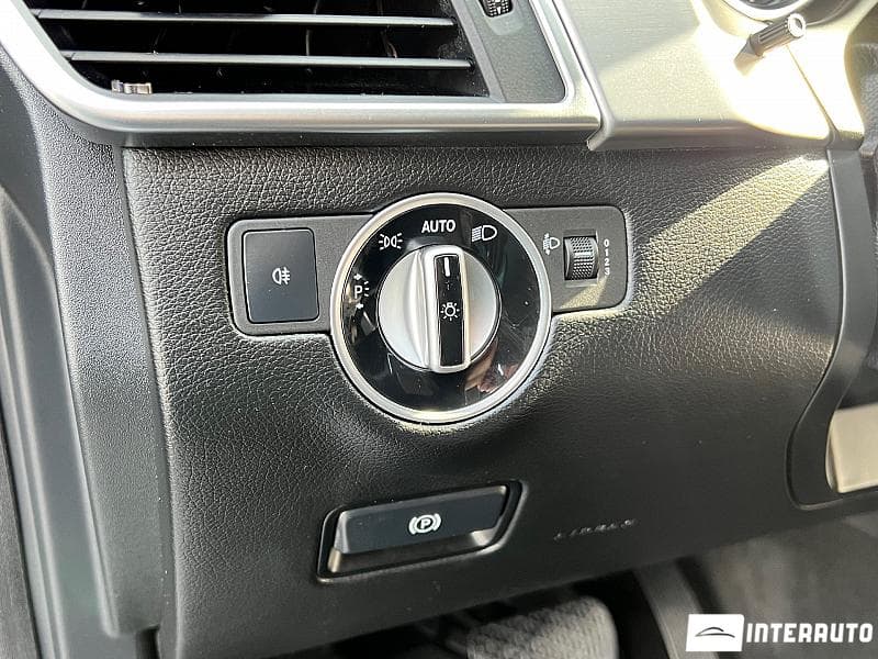 2014 Mercedes ML 250 — Miniatură 17