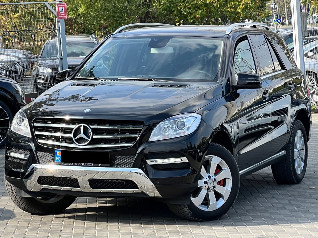 2014 Mercedes ML 250 — Miniatură 2
