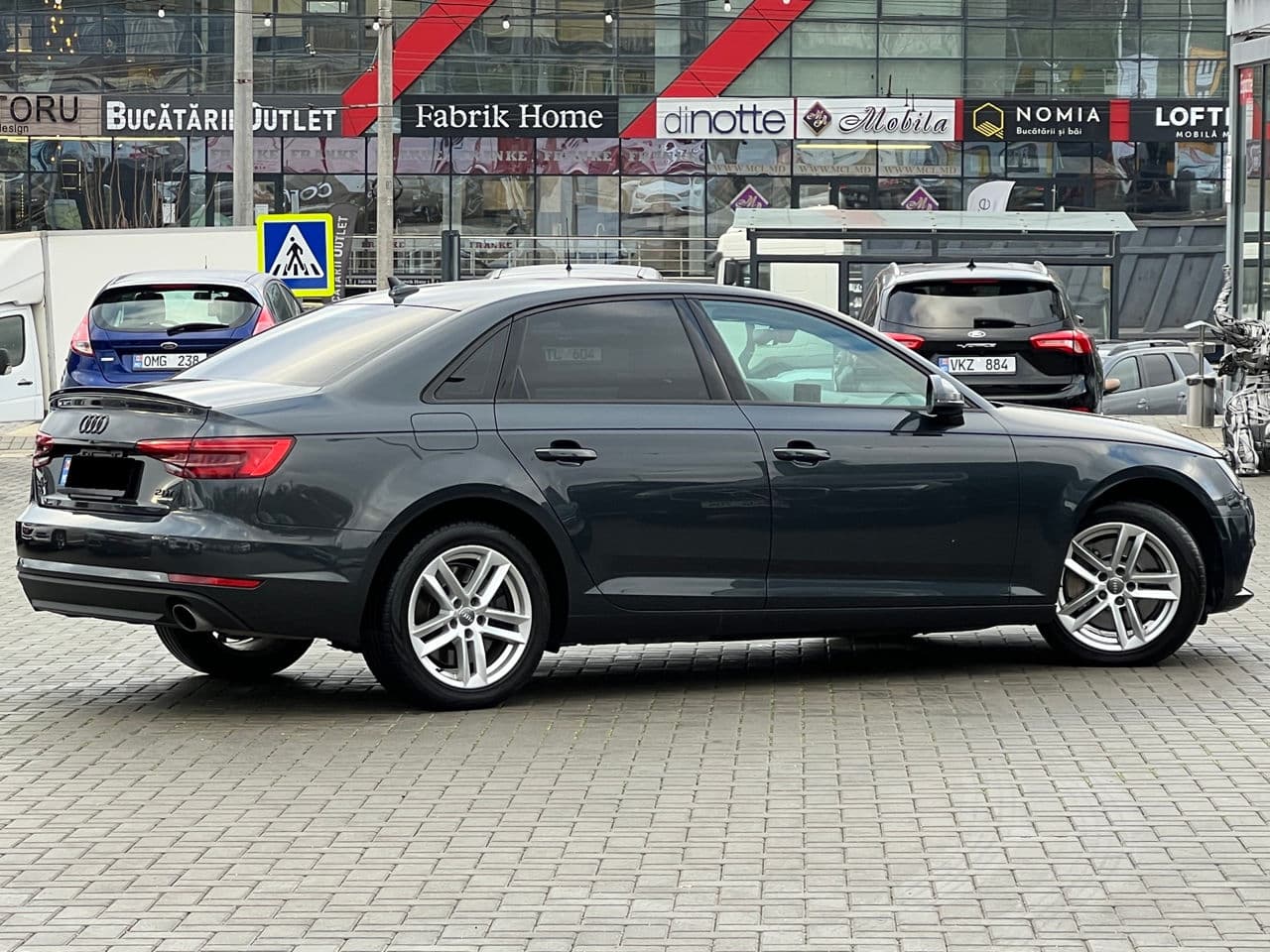 Audi A4 2016 — Миниатюра 3