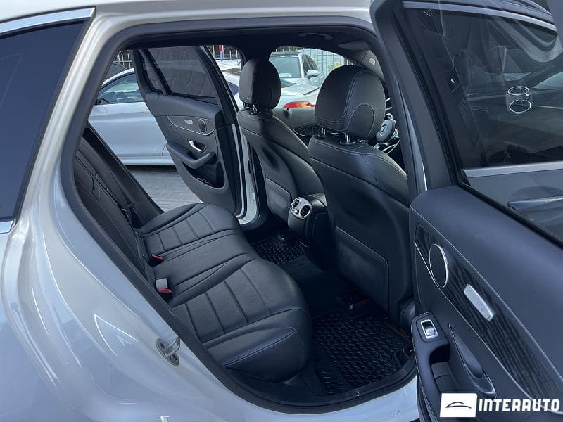 2022 Mercedes GLC 200 — Miniatură 10