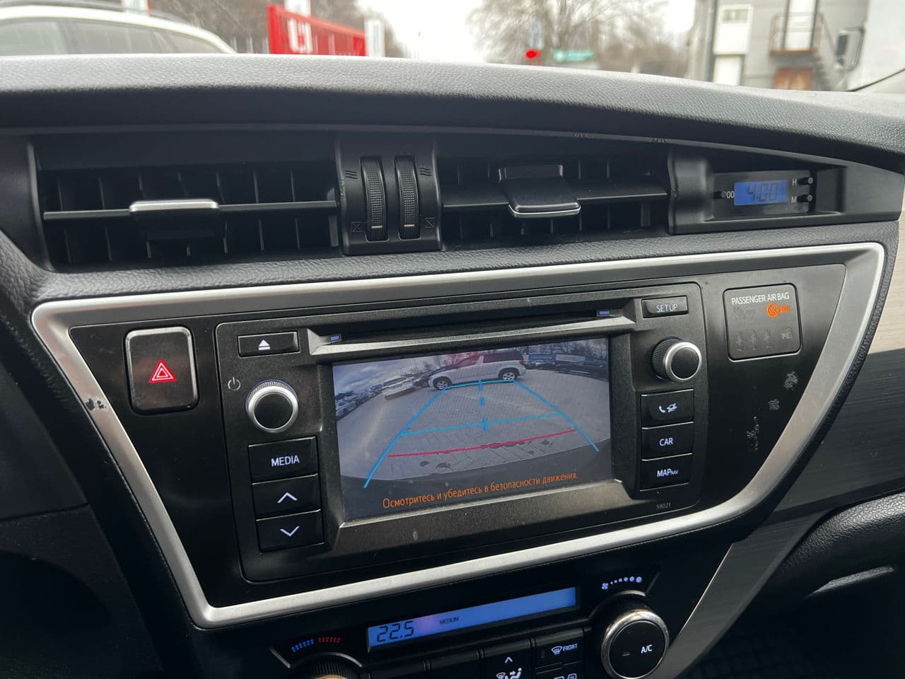 2013 Toyota Auris — Miniatură 12