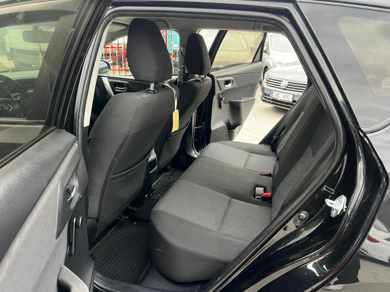 2013 Toyota Auris — Miniatură 8