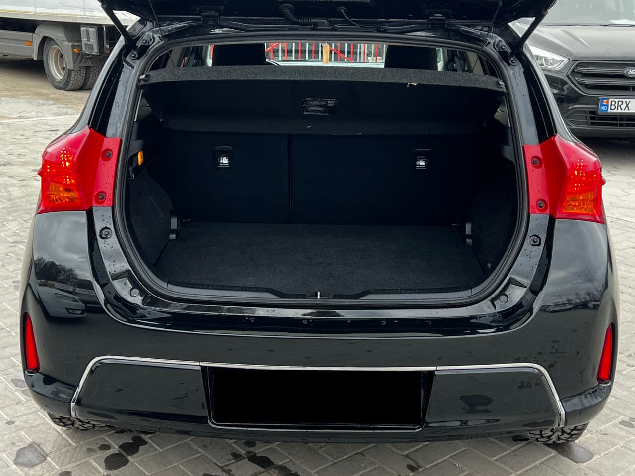 2013 Toyota Auris — Miniatură 17