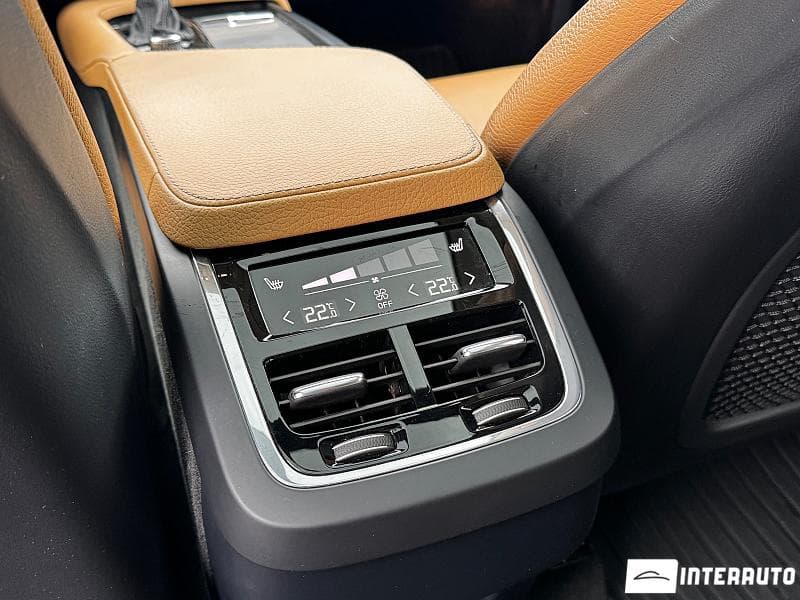 2015 Volvo XC 90 — Miniatură 17