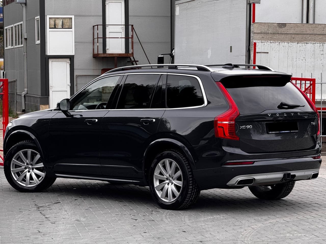 2015 Volvo XC 90 — Miniatură 2