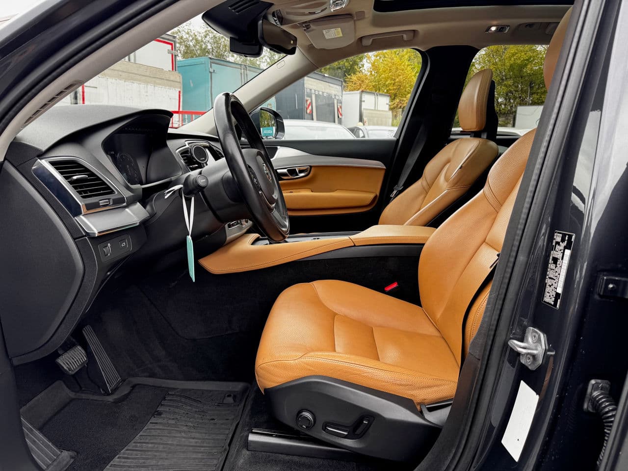 2015 Volvo XC 90 — Miniatură 5