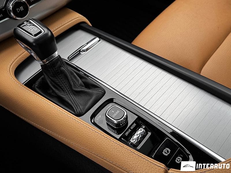 2015 Volvo XC 90 — Miniatură 11