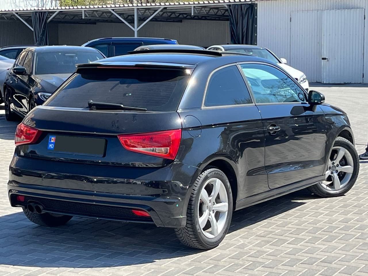 Audi A1 2011 — Миниатюра 2