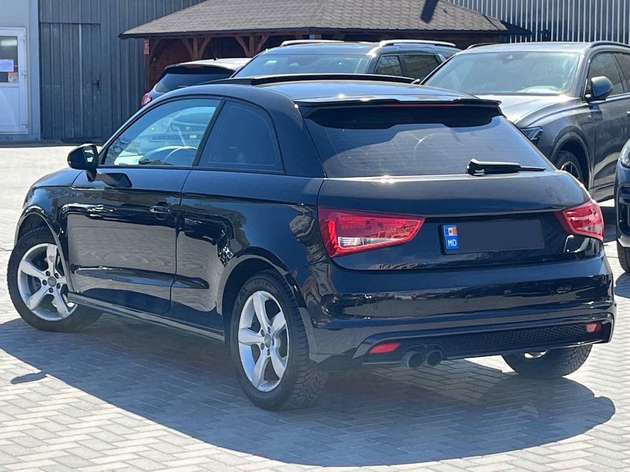 Audi A1 2011 — Миниатюра 4