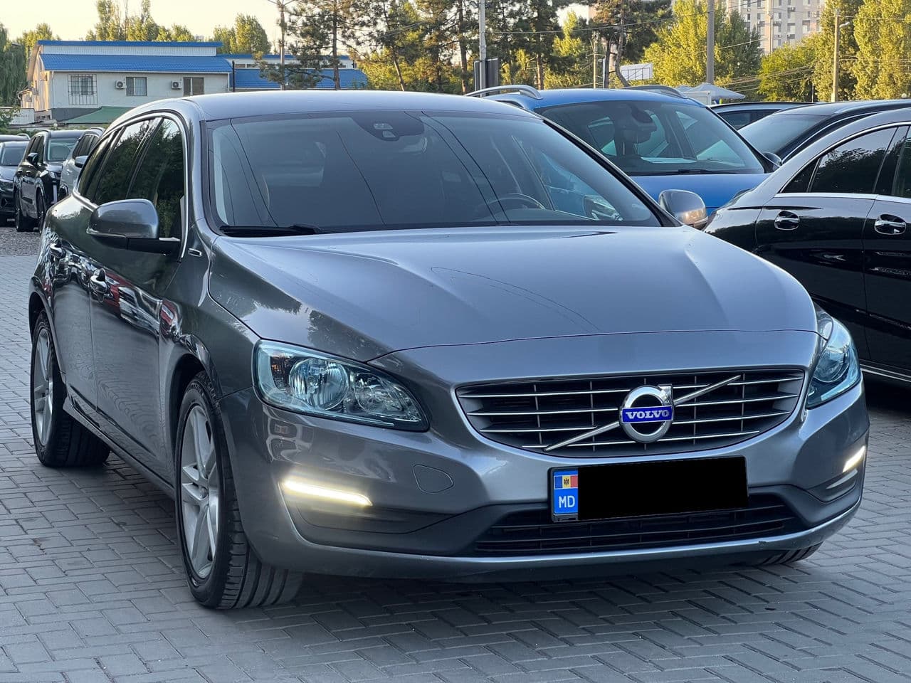 Volvo V 60 2015 — Миниатюра 3