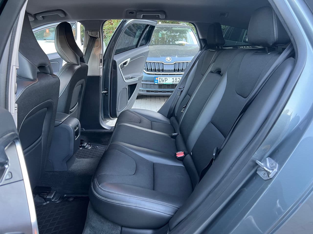 Volvo V 60 2015 — Миниатюра 16