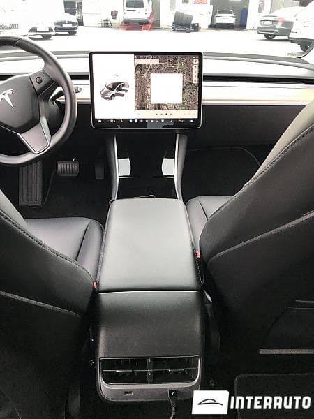 Tesla Model 3 2018 — Миниатюра 24