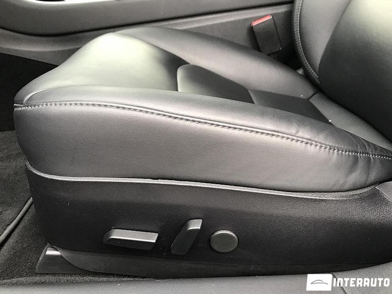 Tesla Model 3 2018 — Миниатюра 7