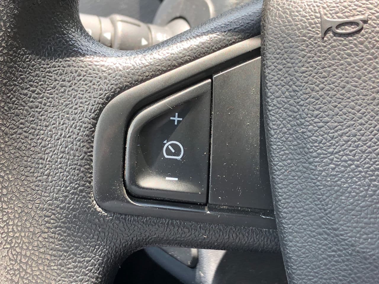 2017 Renault Kangoo — Miniatură 16
