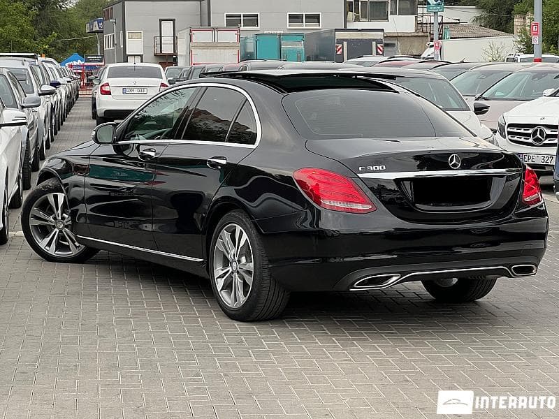 2015 Mercedes C 300 — Miniatură 4
