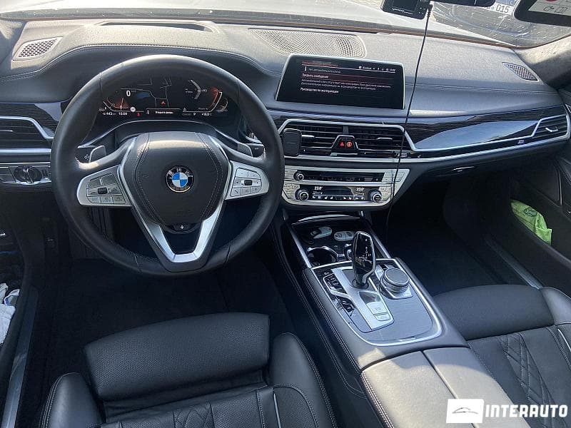 2020 BMW 730 — Miniatură 9