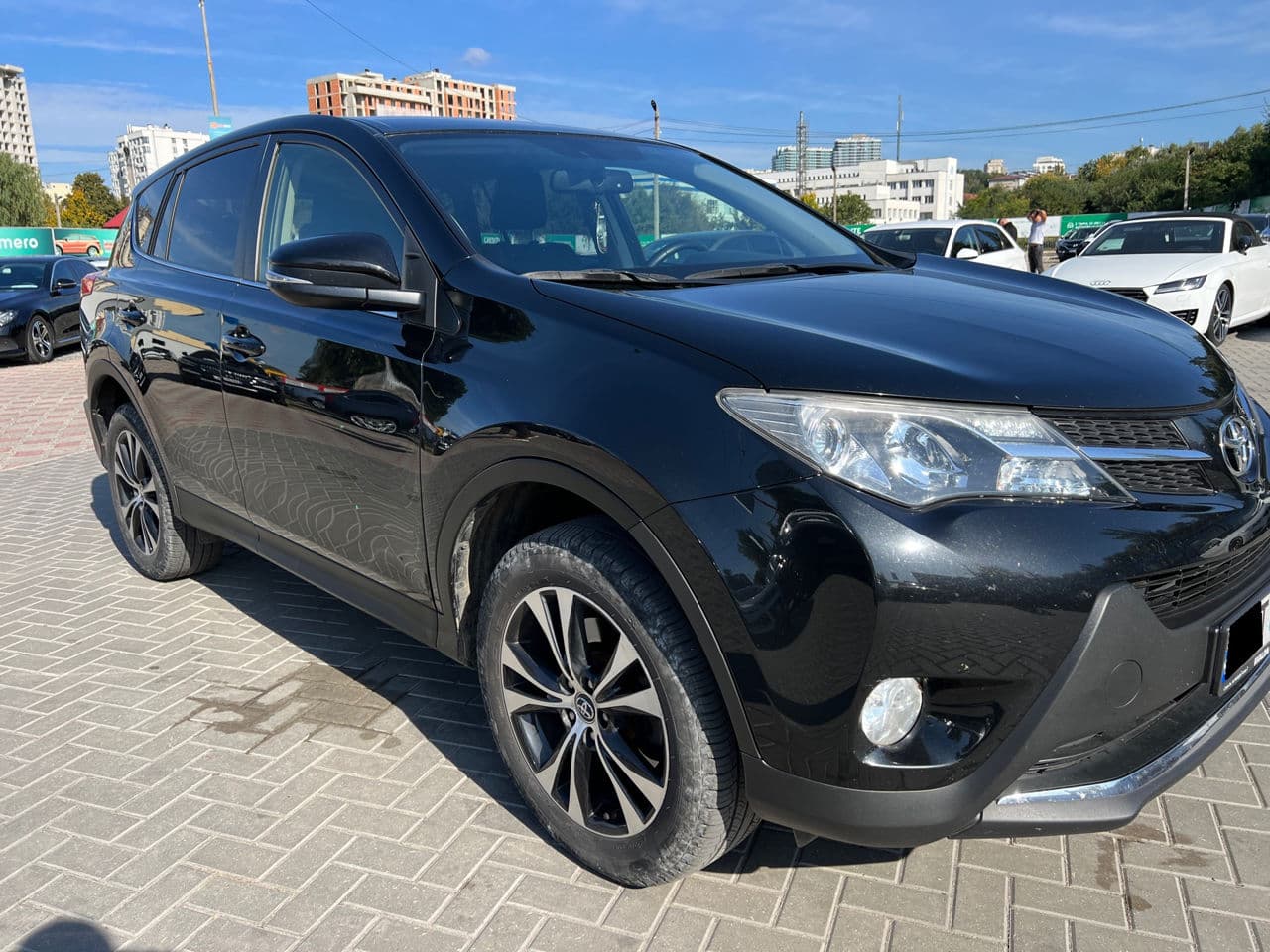 2014 Toyota Rav-4 — Miniatură 2
