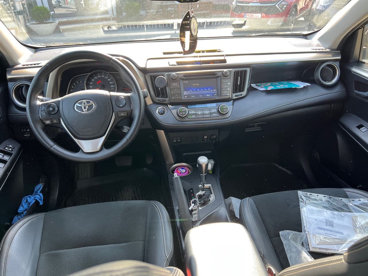 2014 Toyota Rav-4 — Miniatură 7