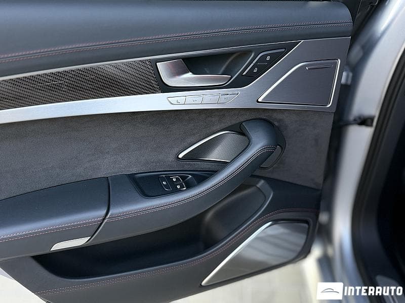 2016 Audi S8 Plus — Miniatură 27
