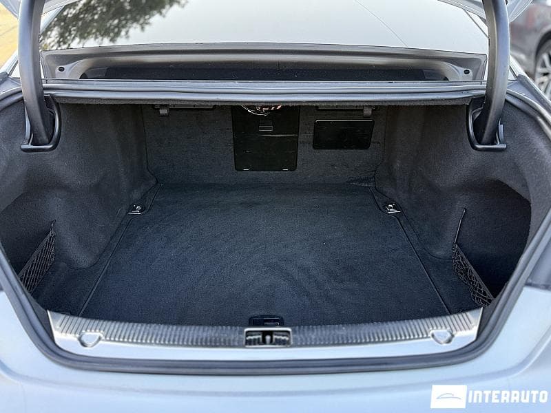 2016 Audi S8 Plus — Miniatură 29