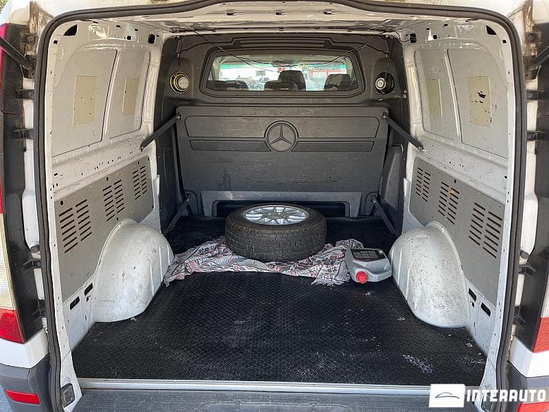 2011 Mercedes Vito — Miniatură 13