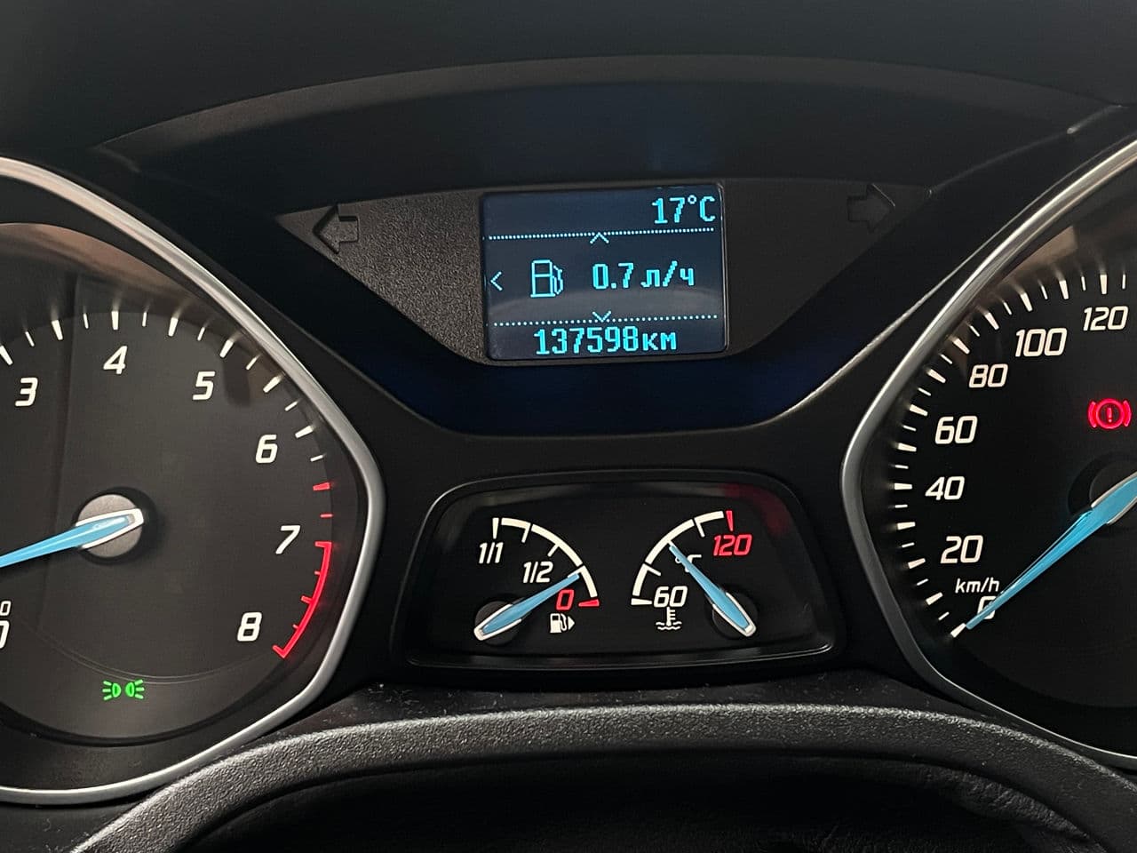 2013 Ford Focus — Miniatură 13