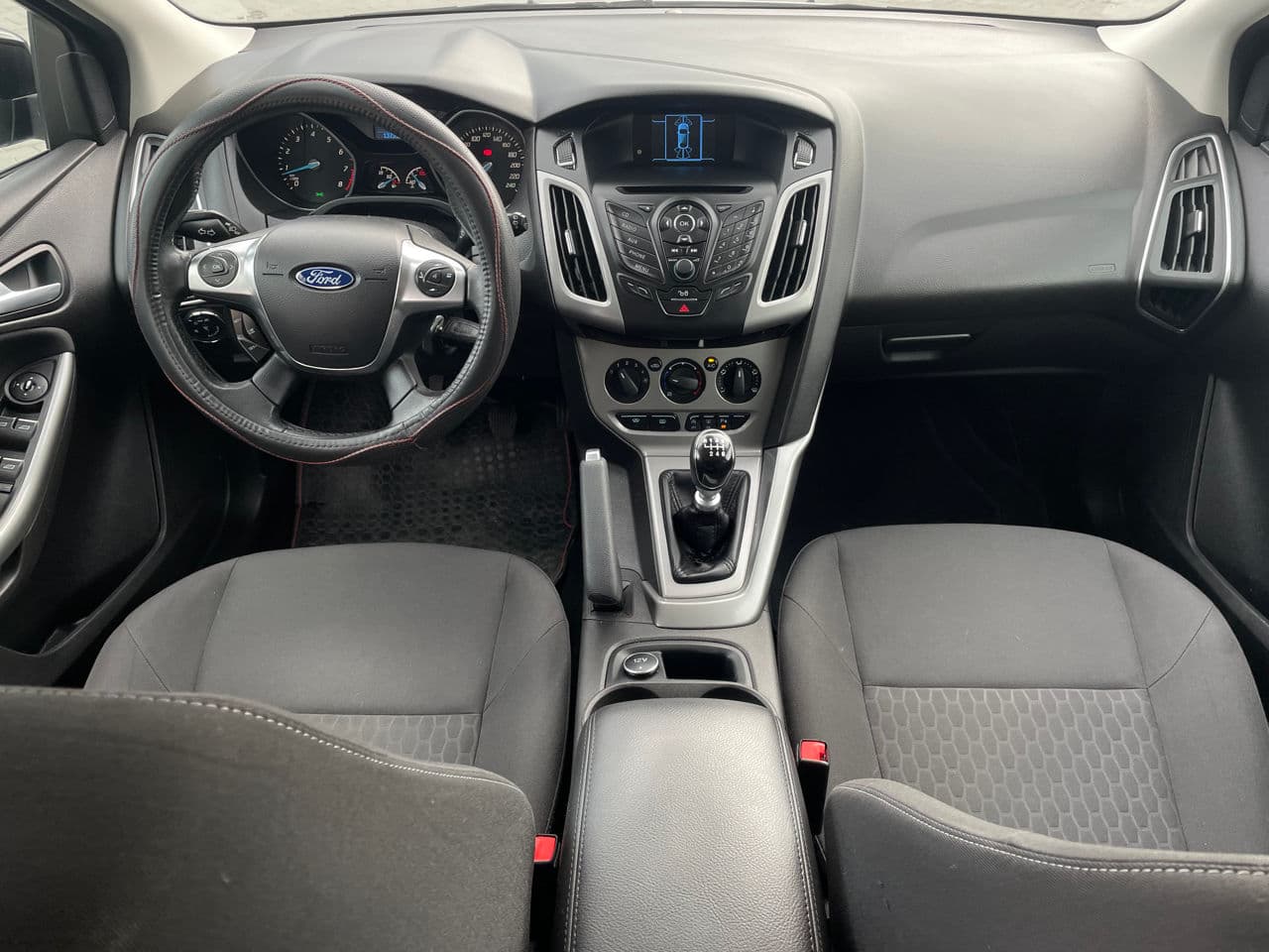 2013 Ford Focus — Miniatură 14