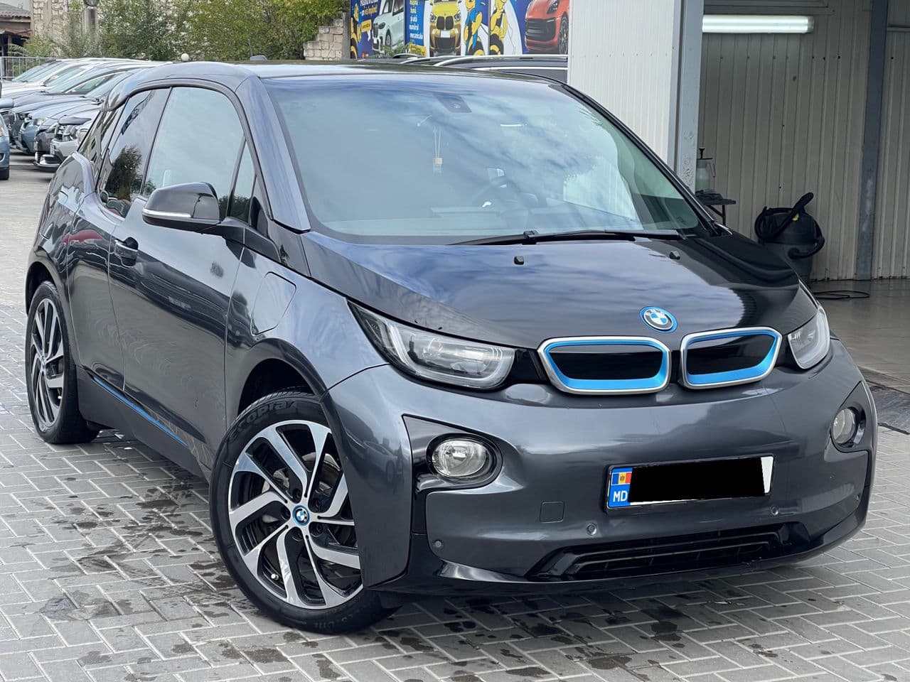 BMW i3 2017 — Миниатюра 3