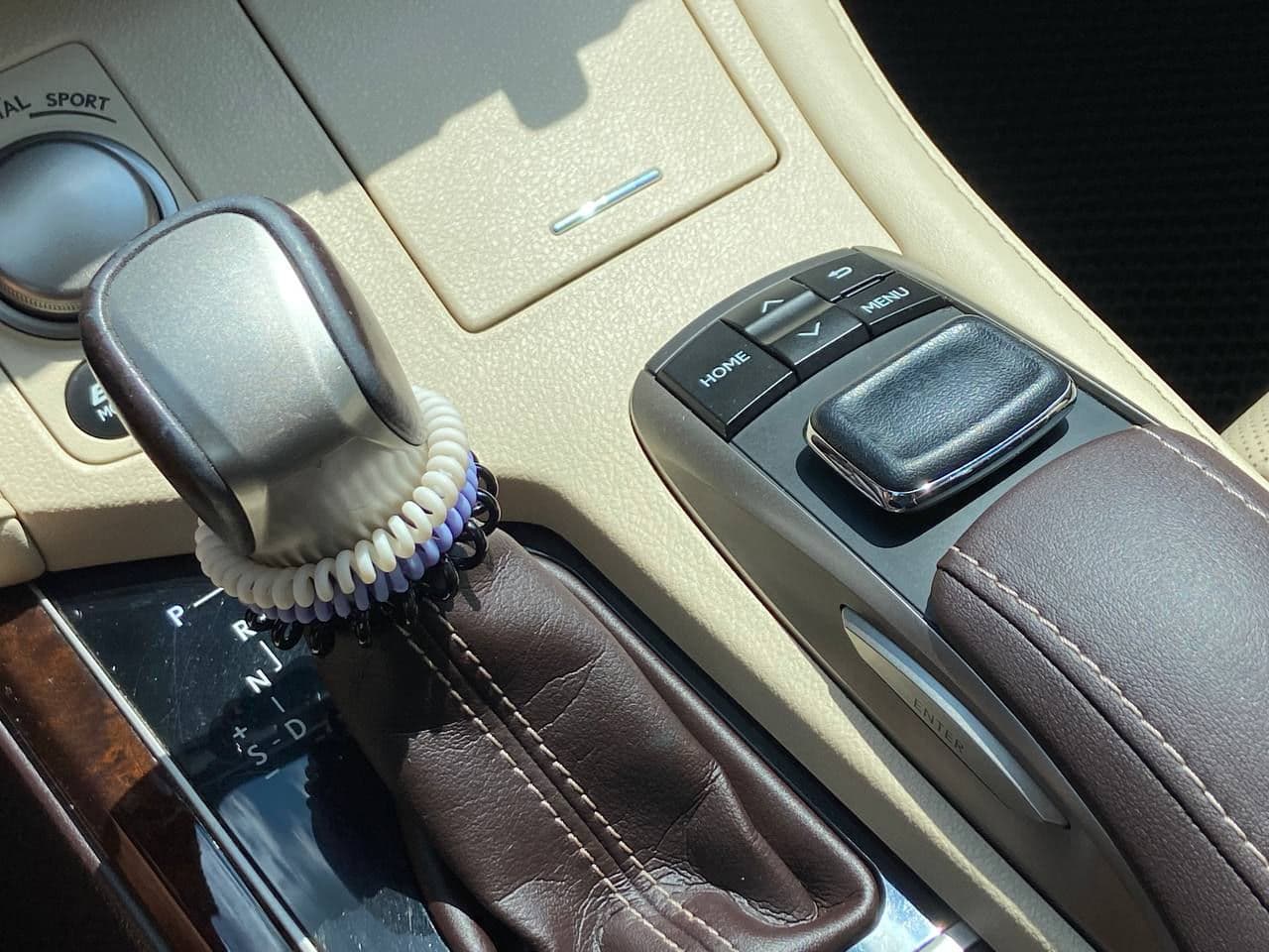 2016 Lexus ES 300h — Miniatură 13
