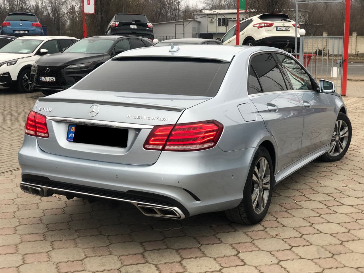 2013 Mercedes E 300h — Miniatură 3