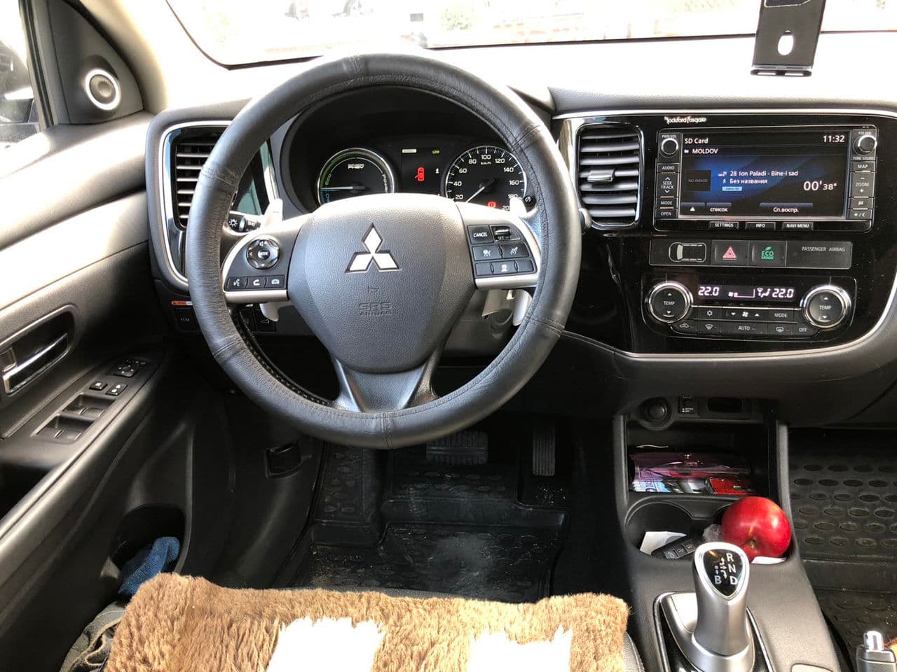 2013 Mitsubishi Outlander — Miniatură 13