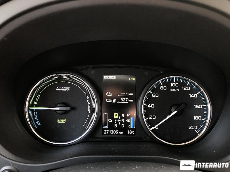 2013 Mitsubishi Outlander — Miniatură 14