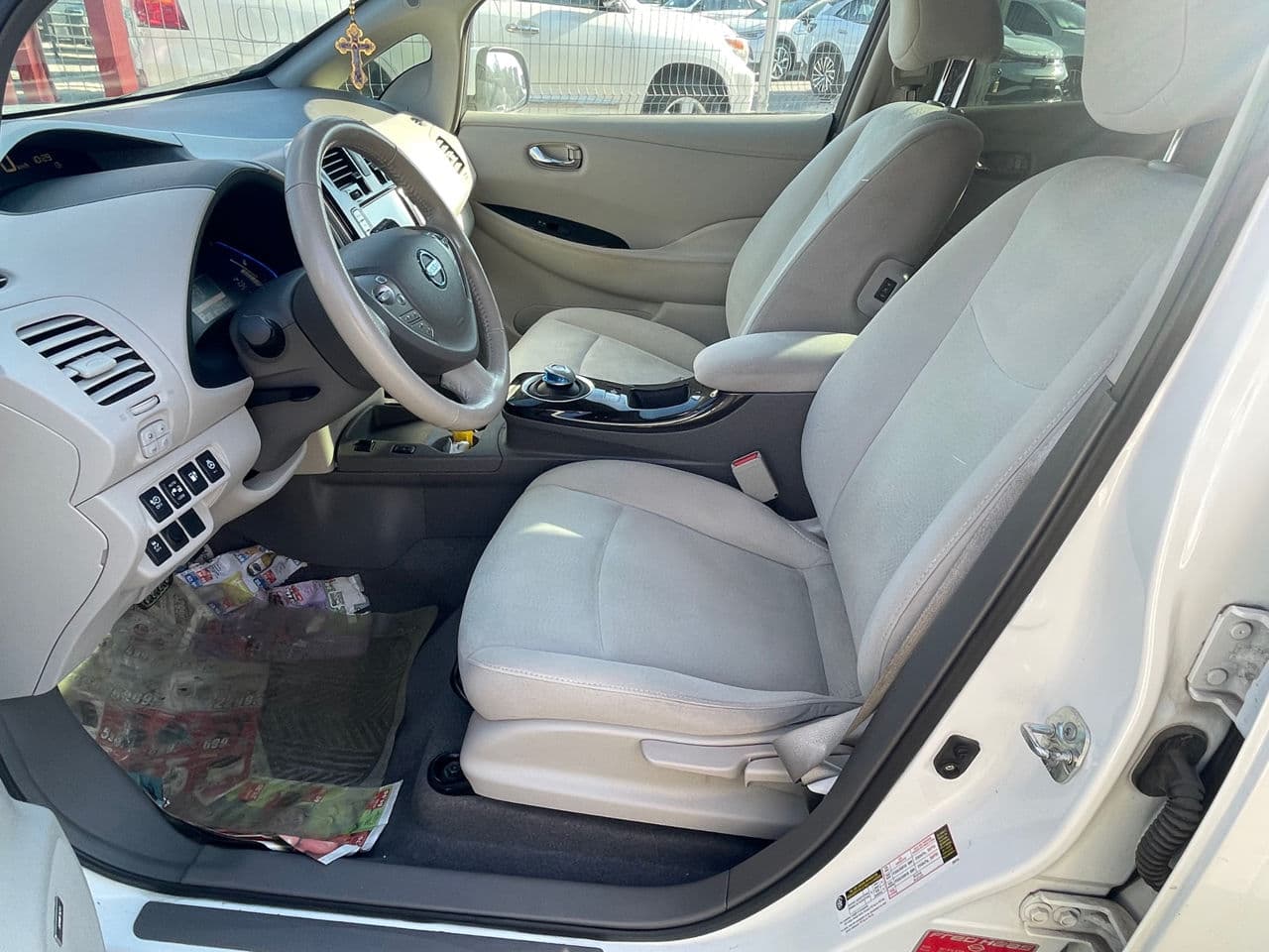 2013 Nissan Leaf — Miniatură 6