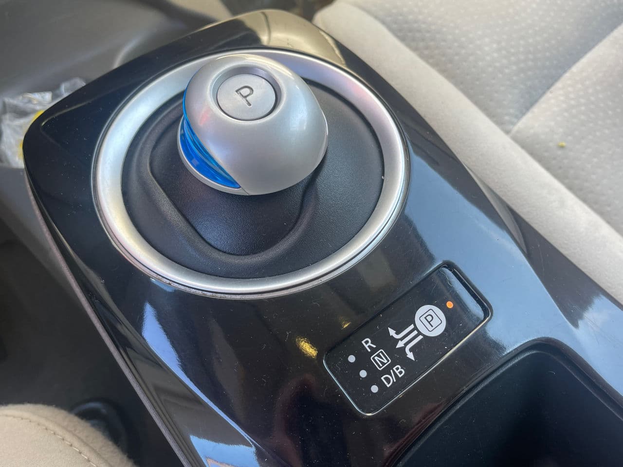2013 Nissan Leaf — Miniatură 10