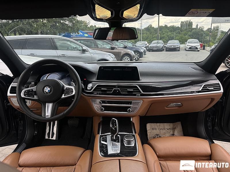 2017 BMW 740e — Miniatură 6