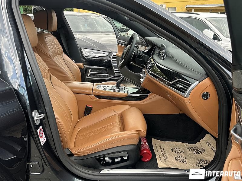 2017 BMW 740e — Miniatură 16