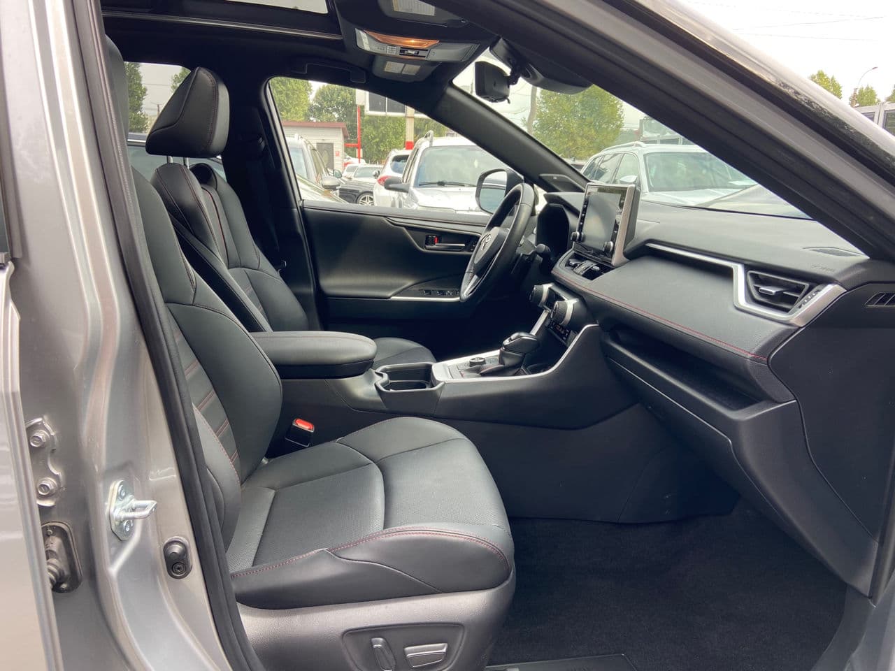 2021 Toyota Rav-4 — Miniatură 22