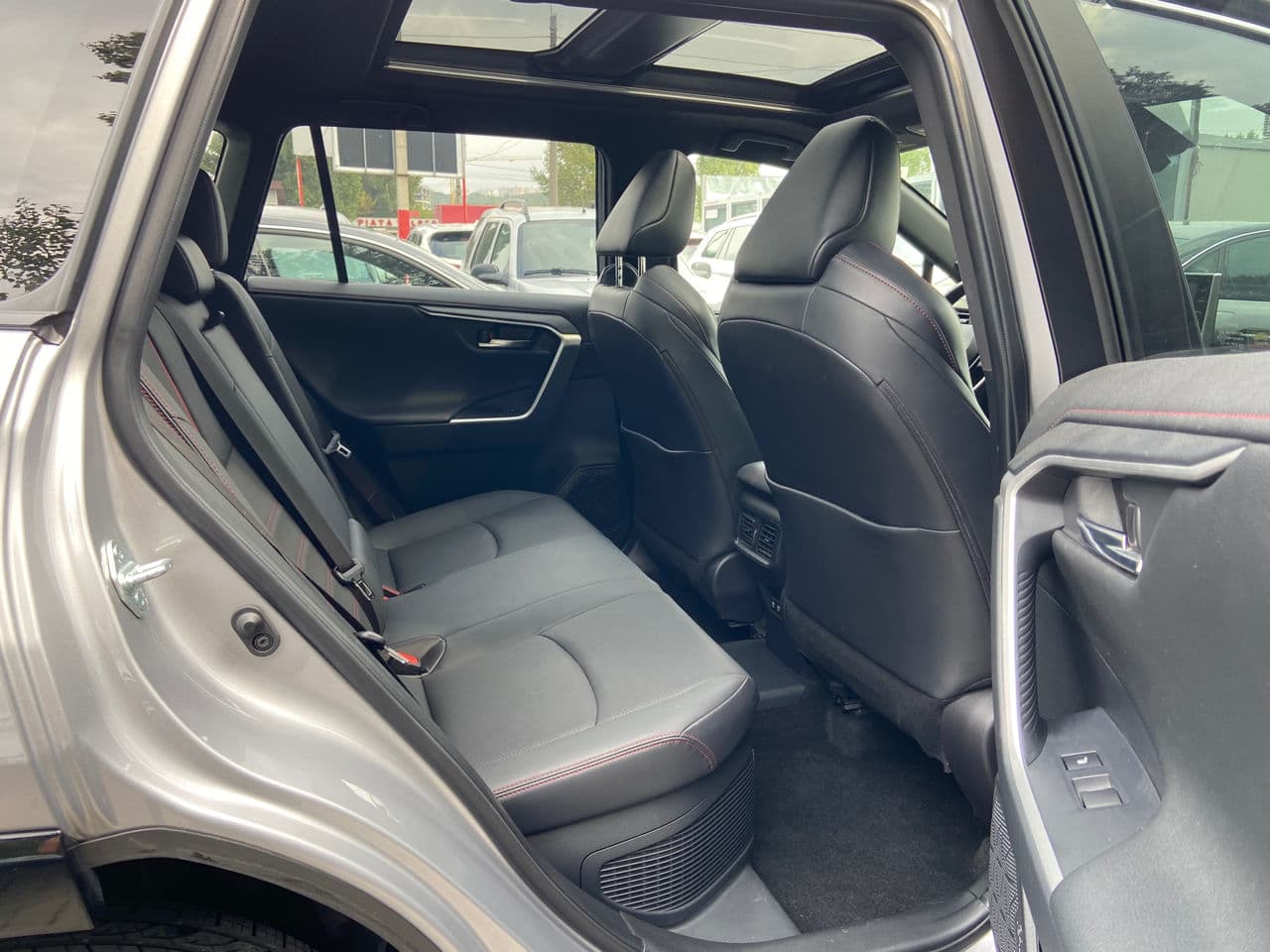 2021 Toyota Rav-4 — Miniatură 21