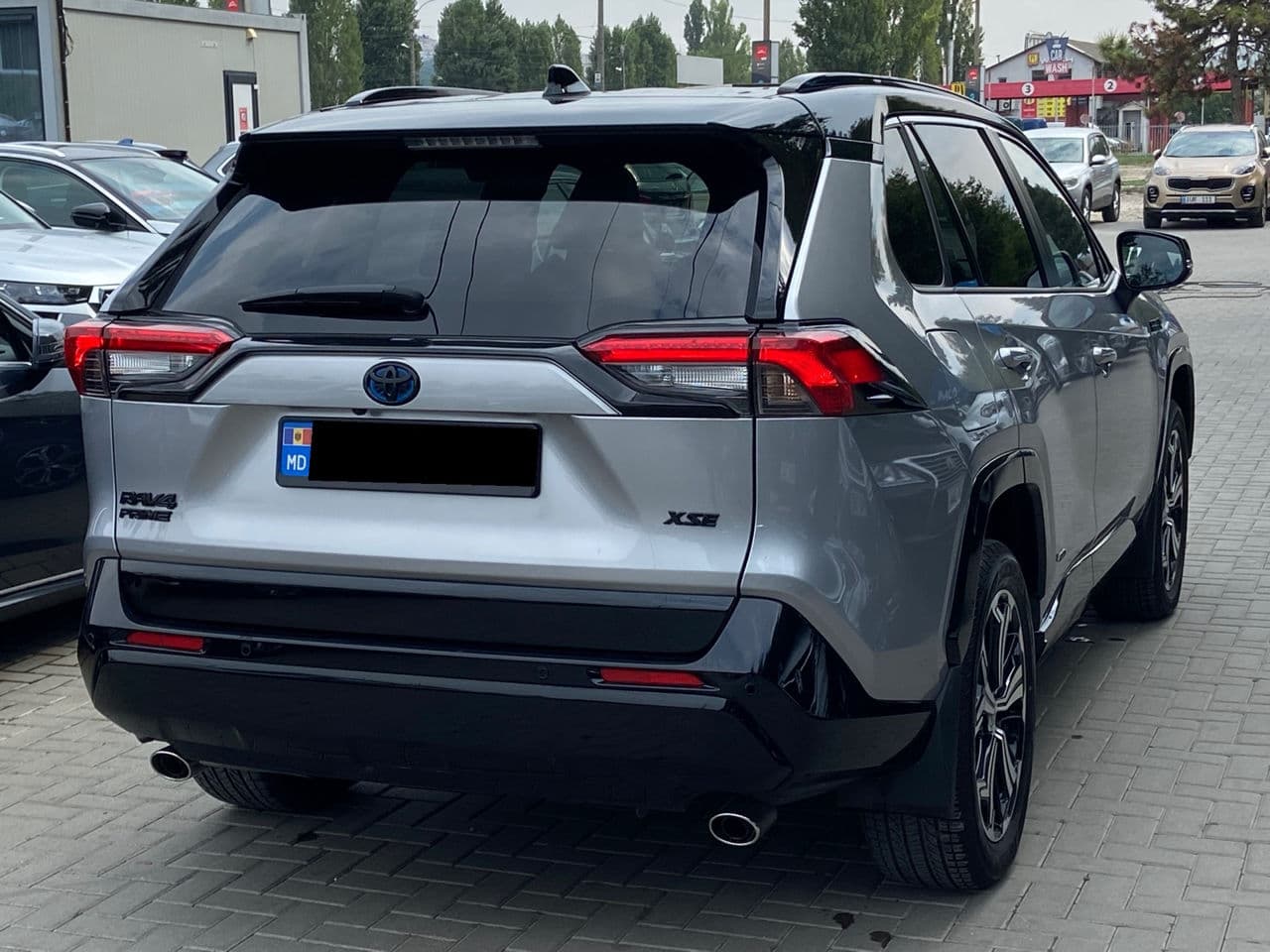 2021 Toyota Rav-4 — Miniatură 4