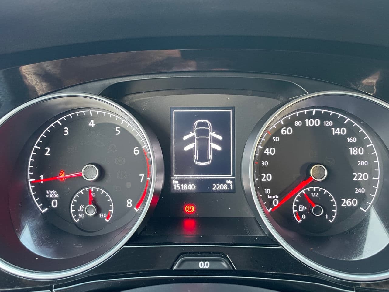 2016 Volkswagen Touran — Miniatură 11