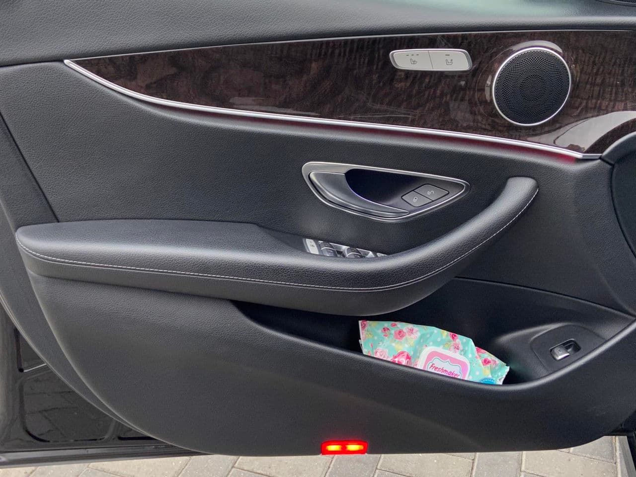 2019 Mercedes E 200 — Miniatură 5