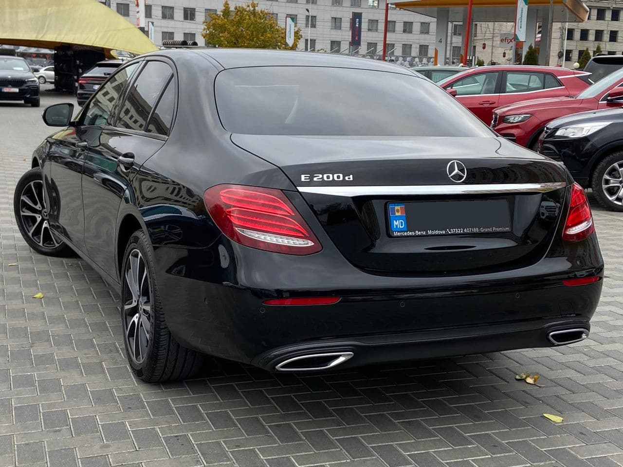 2019 Mercedes E 200 — Miniatură 3