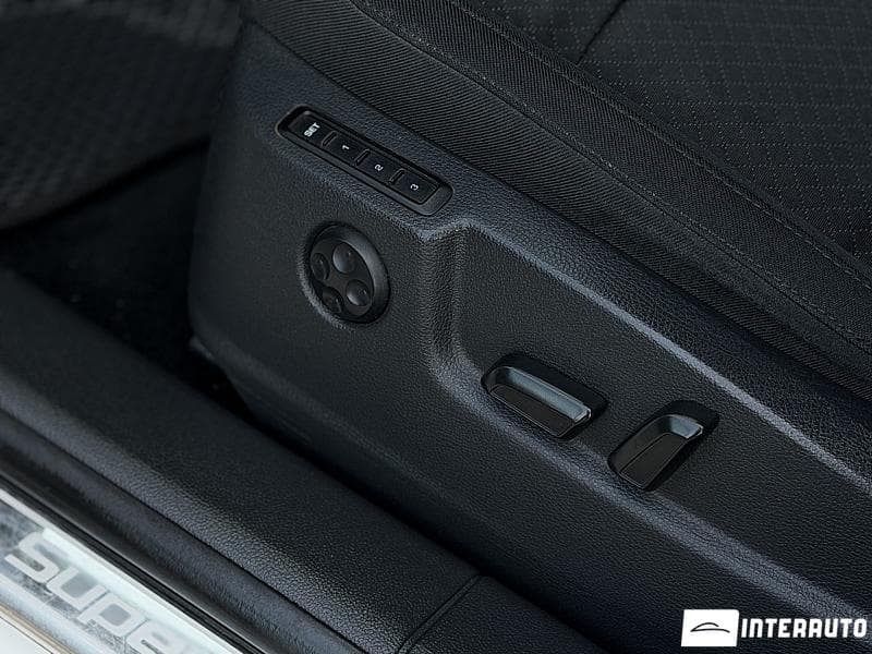 Skoda Superb 2013 — Миниатюра 8