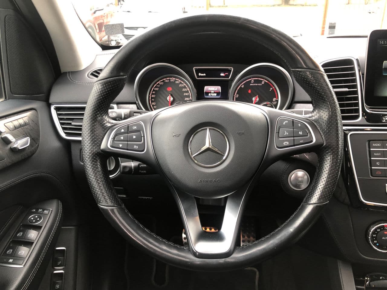 Mercedes GLE 550e 2016 — Миниатюра 9