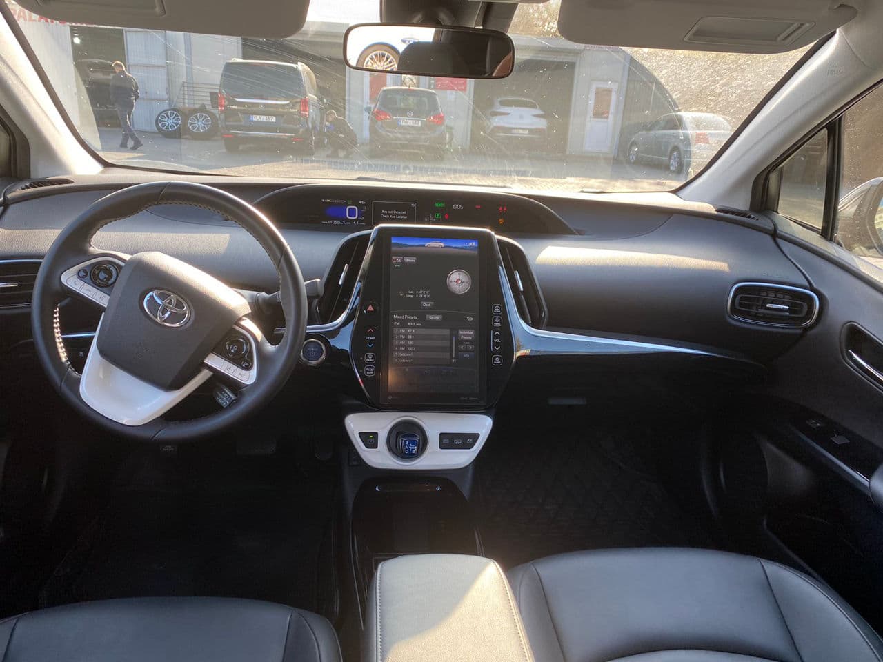 Toyota Prius 2019 — Миниатюра 9