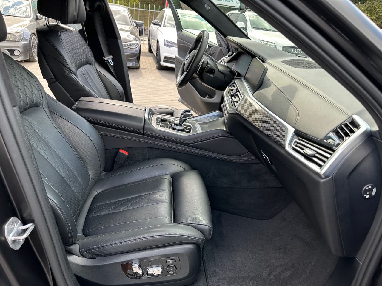 2020 BMW X6 4.0i — Miniatură 6