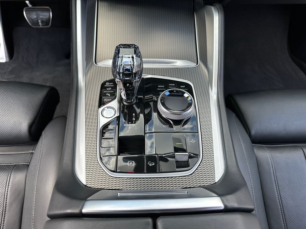 2020 BMW X6 4.0i — Miniatură 11